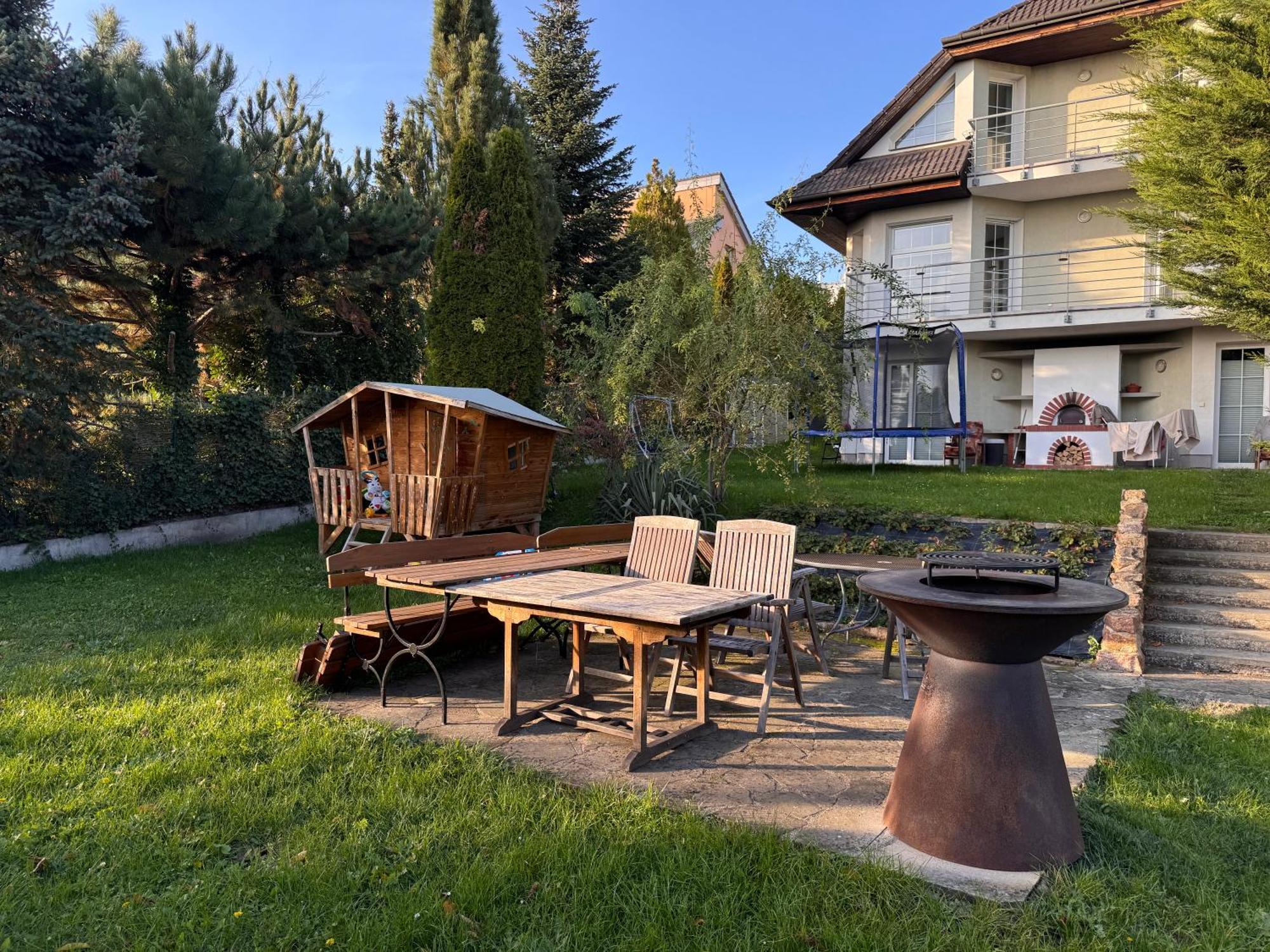 Diamondvilla, 4 Bedroom Apartment, Garden & Spa Praha Eksteriør bilde